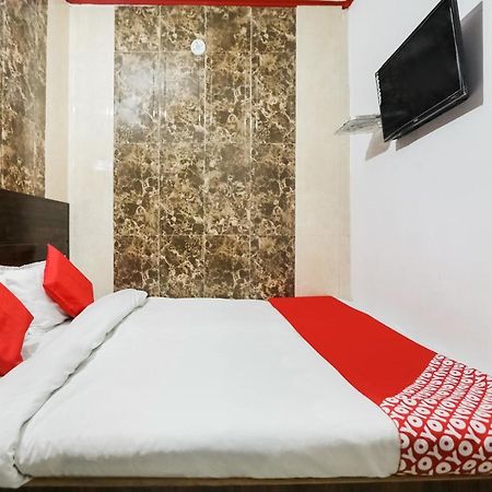 Oyo 69534 Hotel Nanda Tower Hanumāngarh Extérieur photo