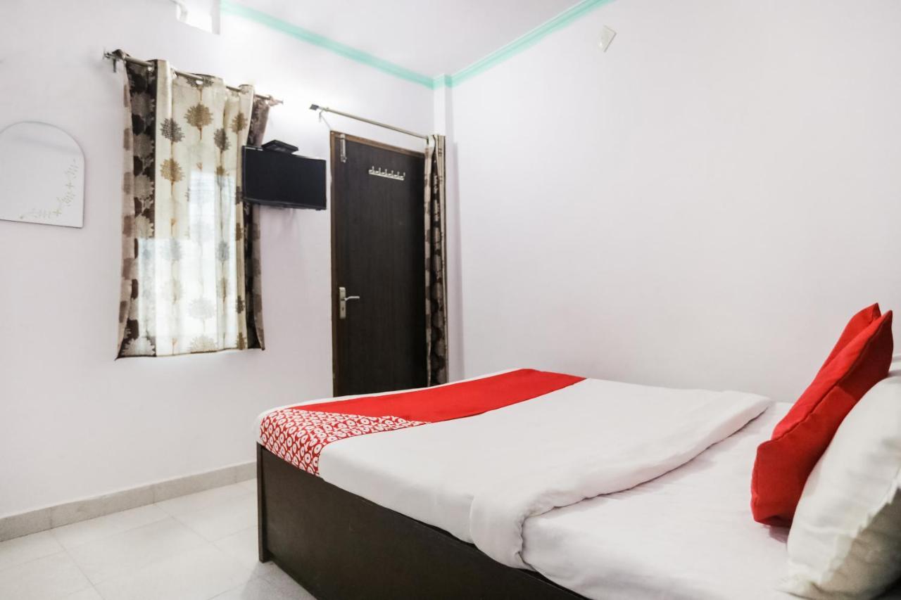 Oyo 69534 Hotel Nanda Tower Hanumāngarh Extérieur photo